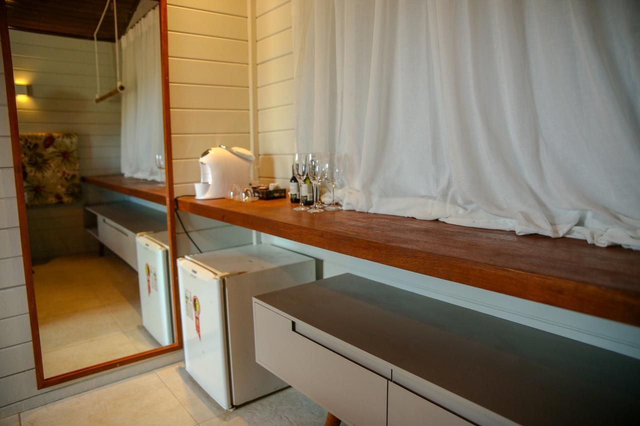 Quarto com Cama de Casal ou 2 de Solteiro e Vista do Jardim