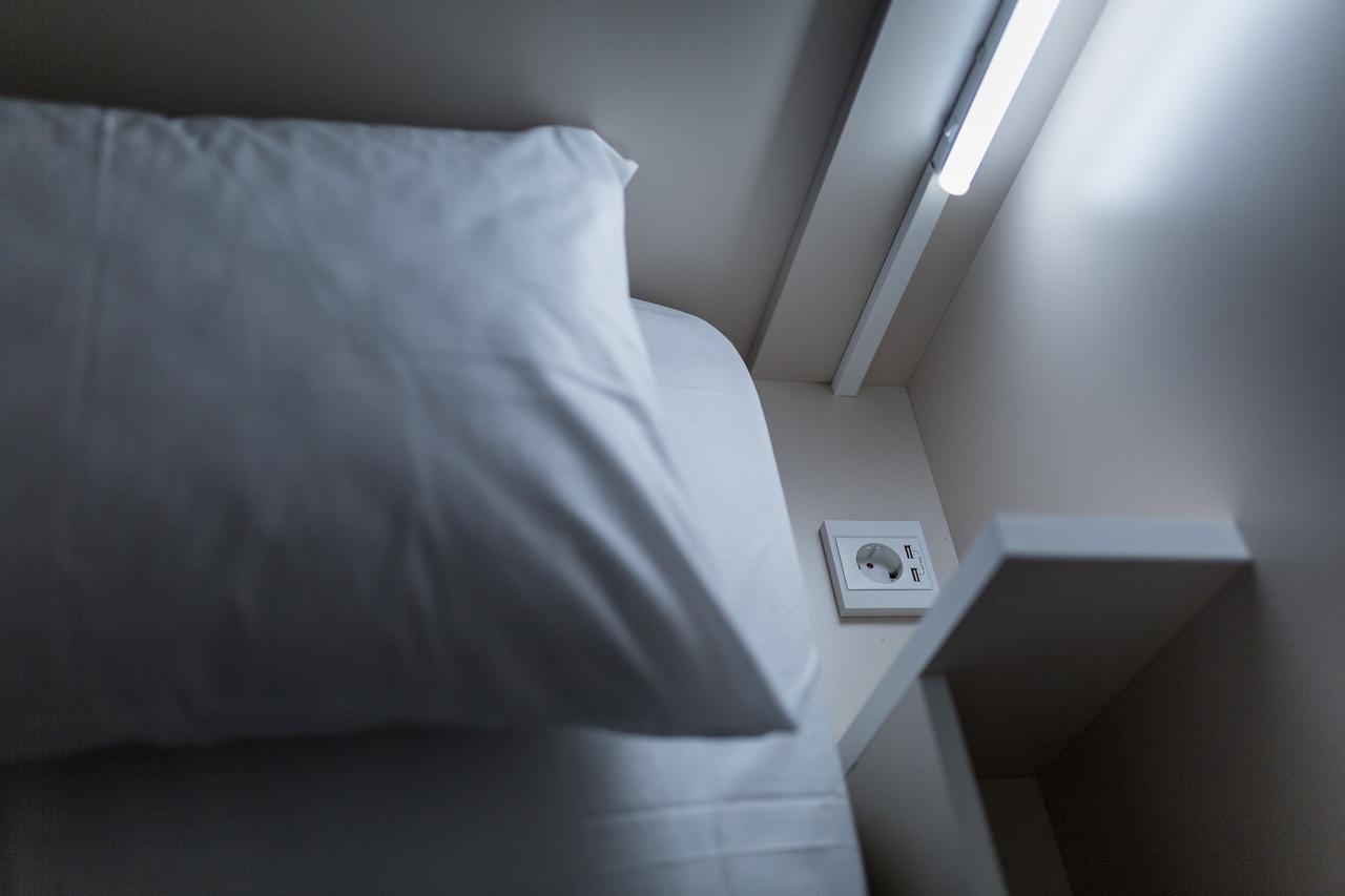 Bed in 6-Bed Mixed Dormitory Room with Ensuite Bathroom