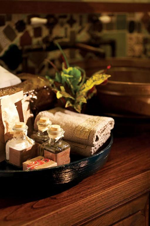 Tamarind Suite