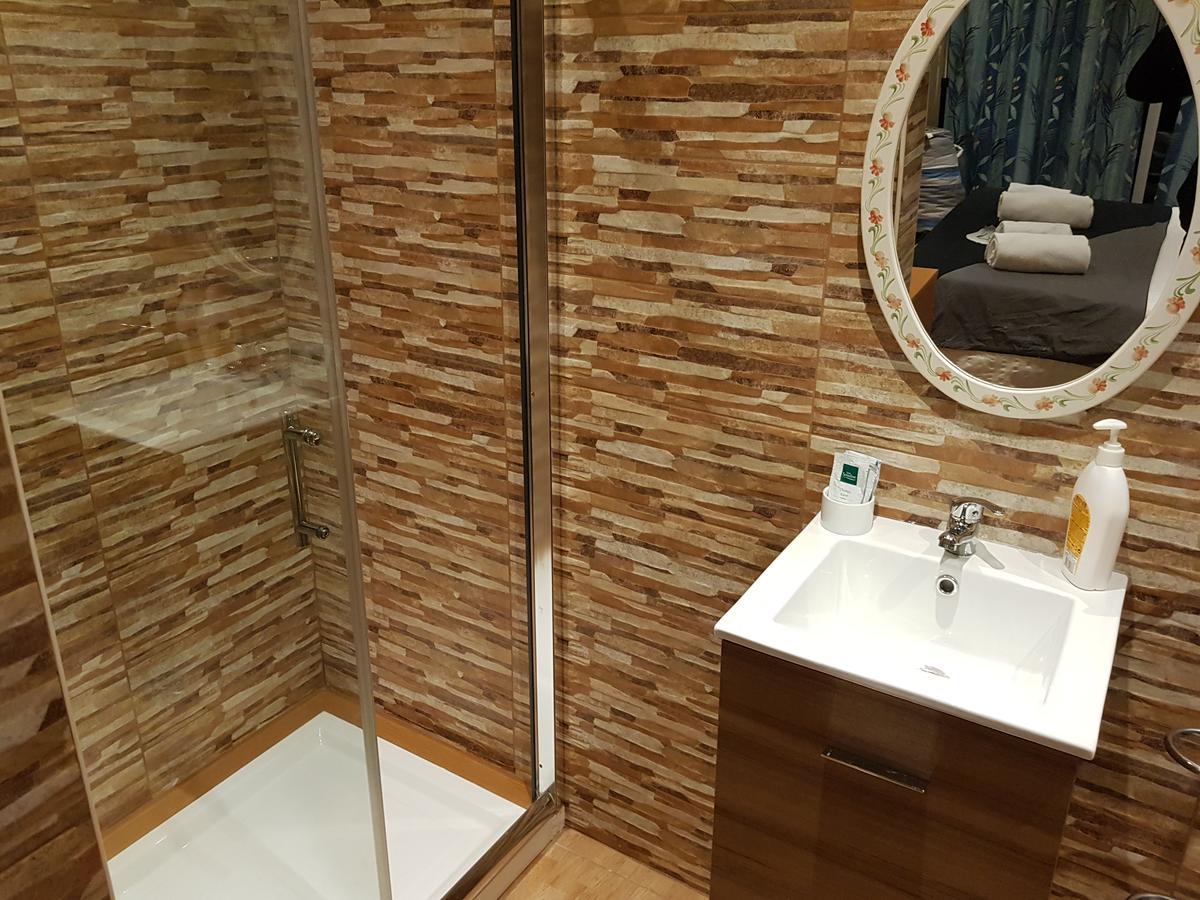 Habitación Doble con baño privado