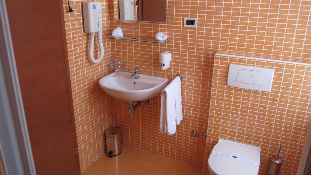 Standard Doppel- oder Zweibettzimmer
