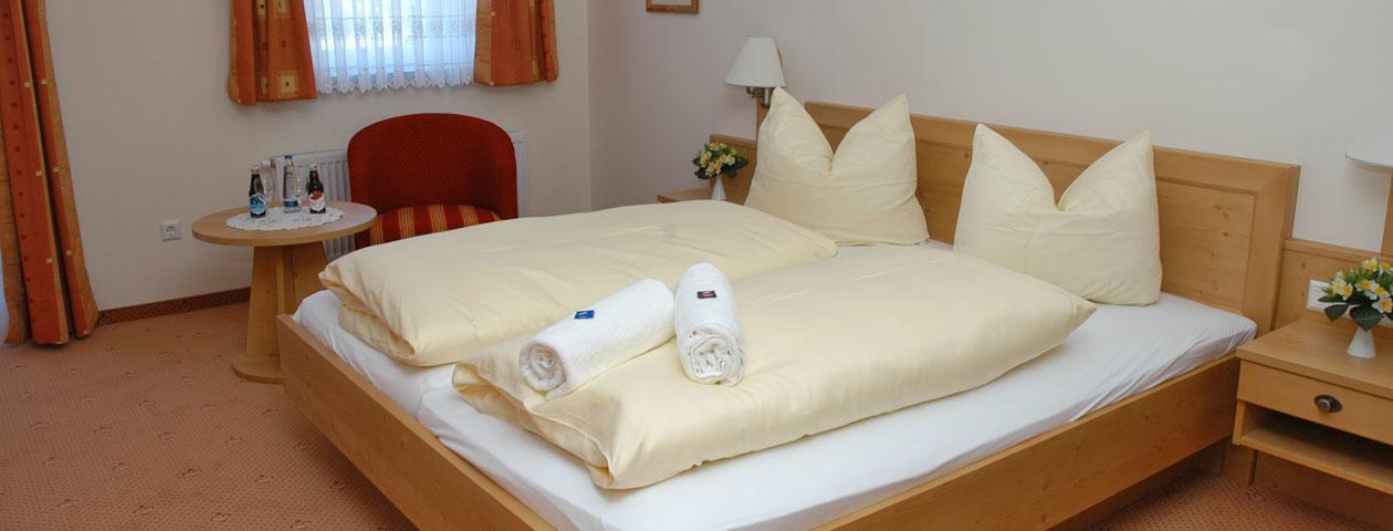 Dreibettzimmer