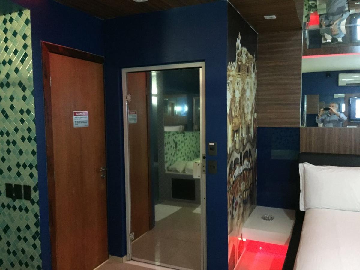 Quarto Duplo