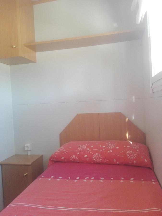 Mobile Home,640609794:JPEG