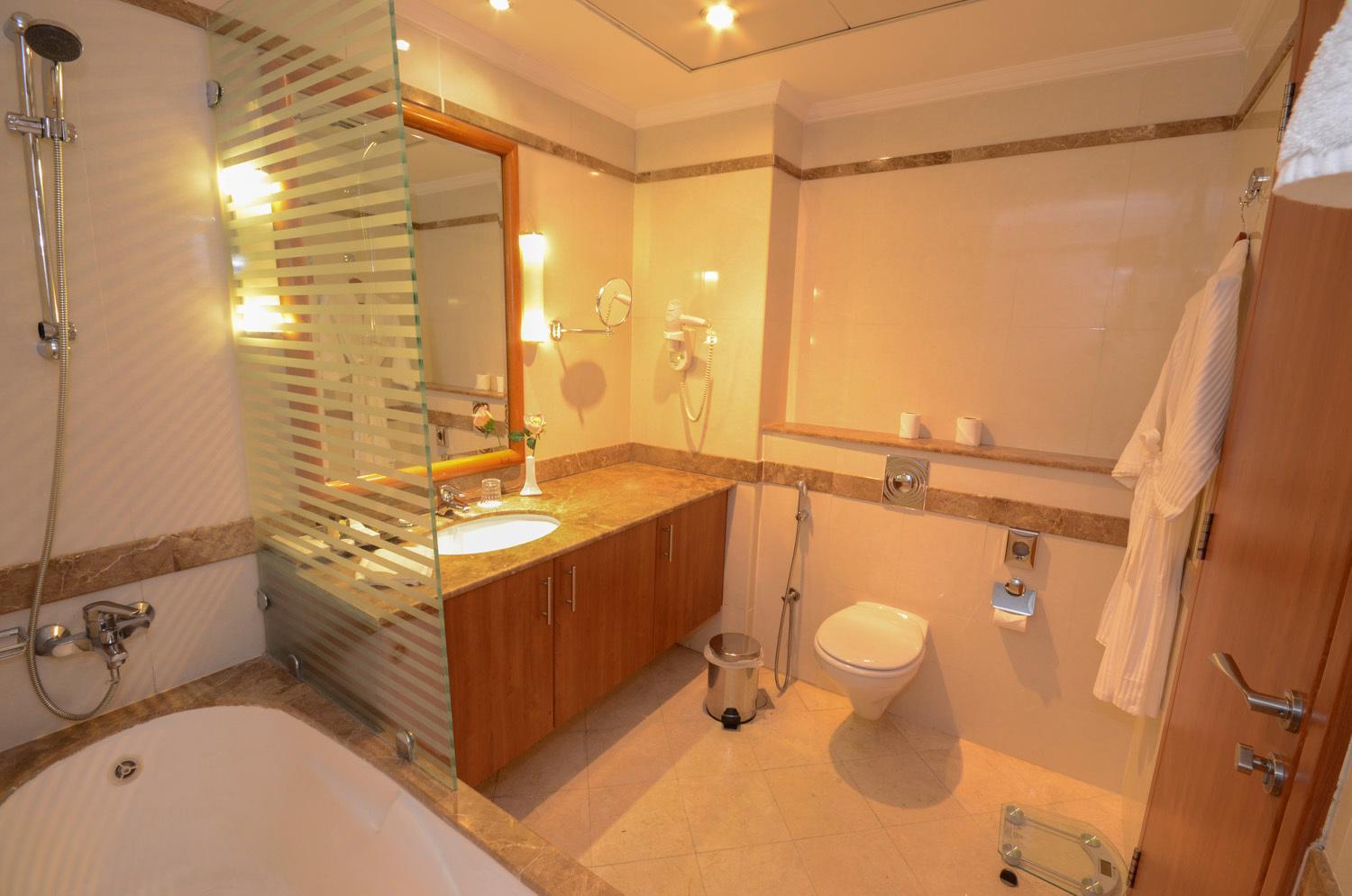 Three-Bedroom Villa,68814392:JPEG