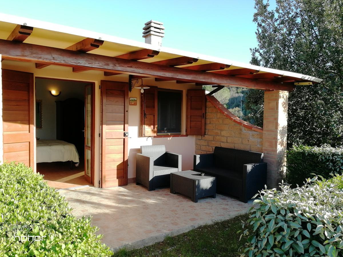 Camera Matrimoniale/Doppia con Letti Singoli con Balcone