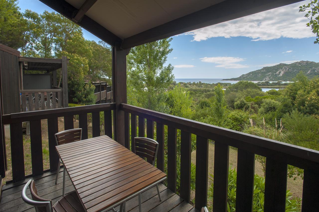 Appartamento Premium Ristrutturato - (2 Adulti + 2 Bambini) - Vista Parziale sul Mare (D)