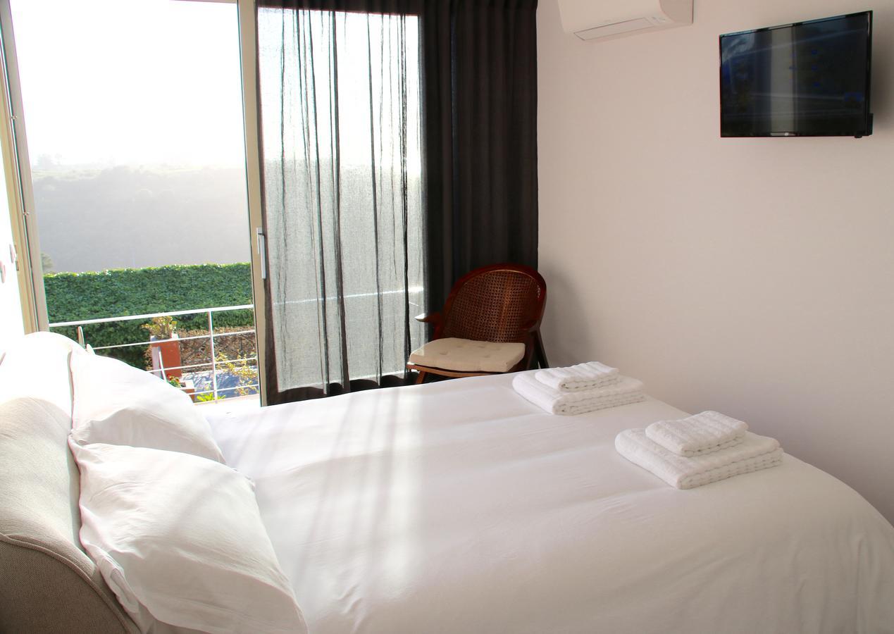 Tweepersoonskamer met Balkon en Uitzicht op Zee