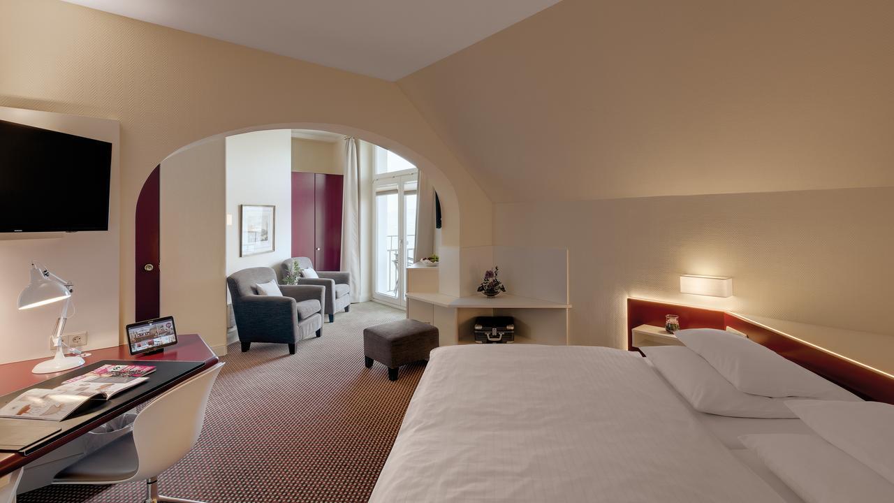 Chambre Double Supérieure avec Balcon - Vue sur Rivière