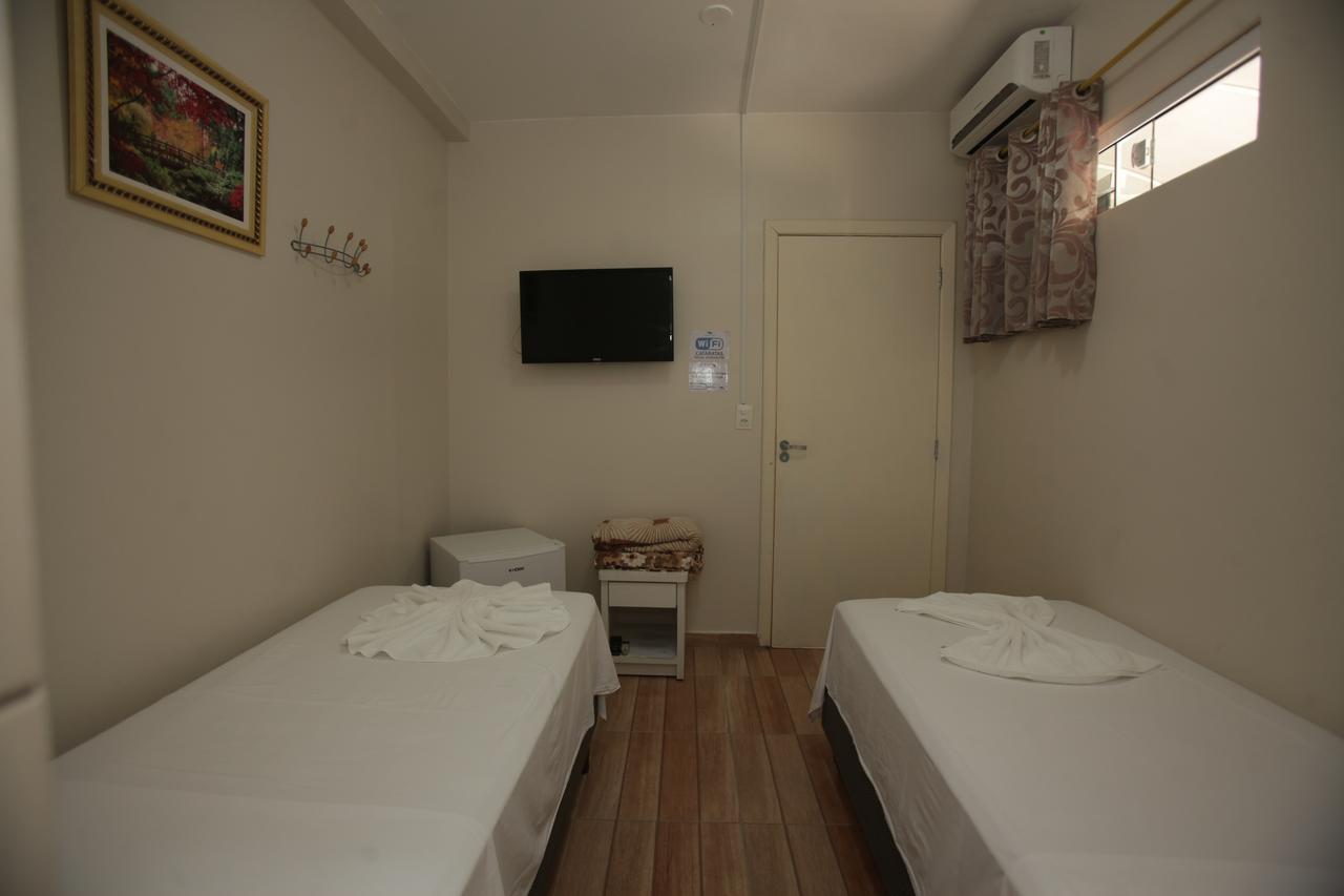 Quarto Standard com 2 Camas de Solteiro