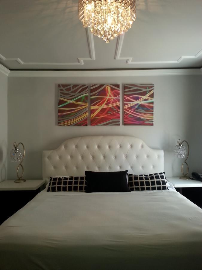 Kamer met Kingsize Bed