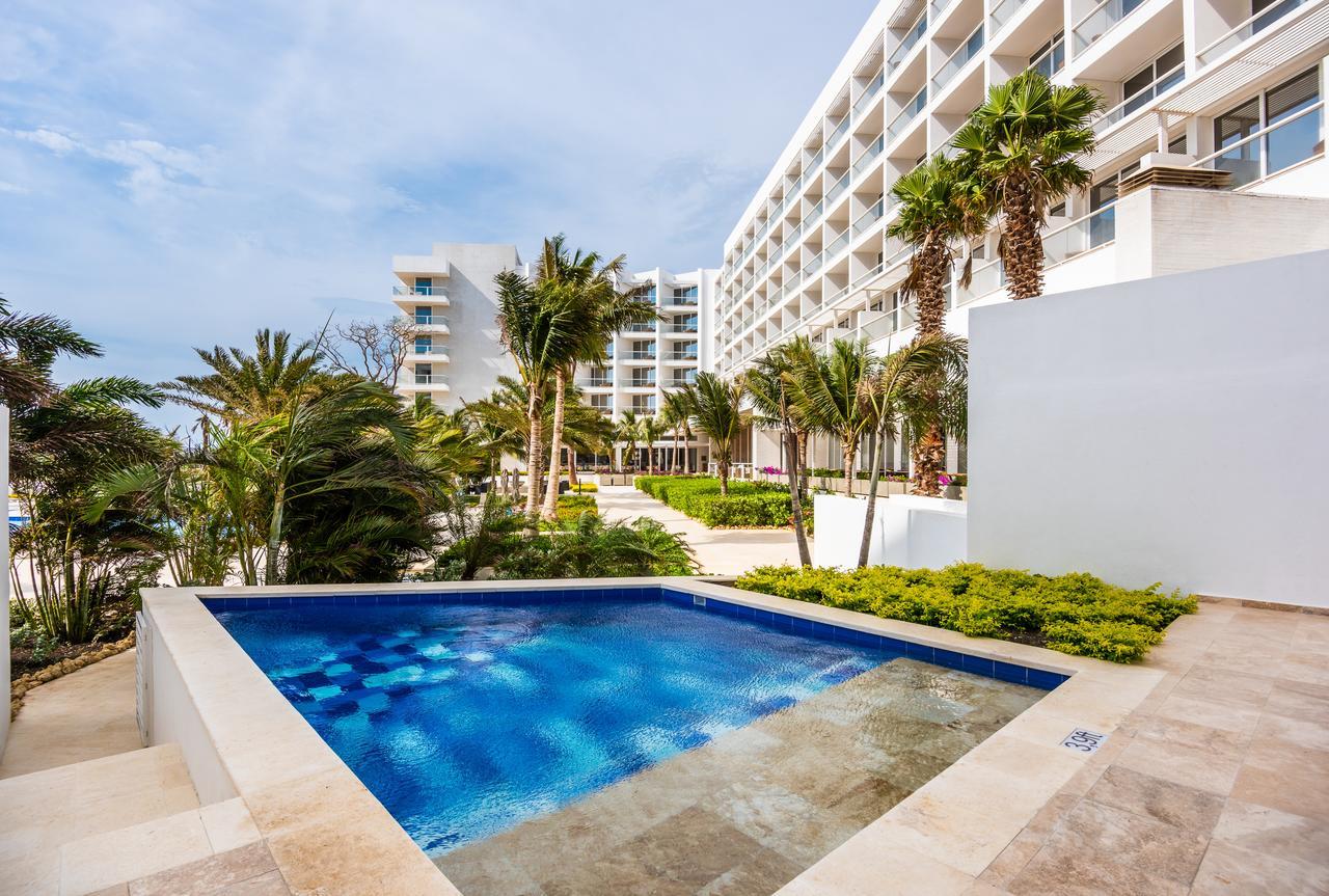 Suíte Master VIP Preferencial com Acesso Direto à Piscina