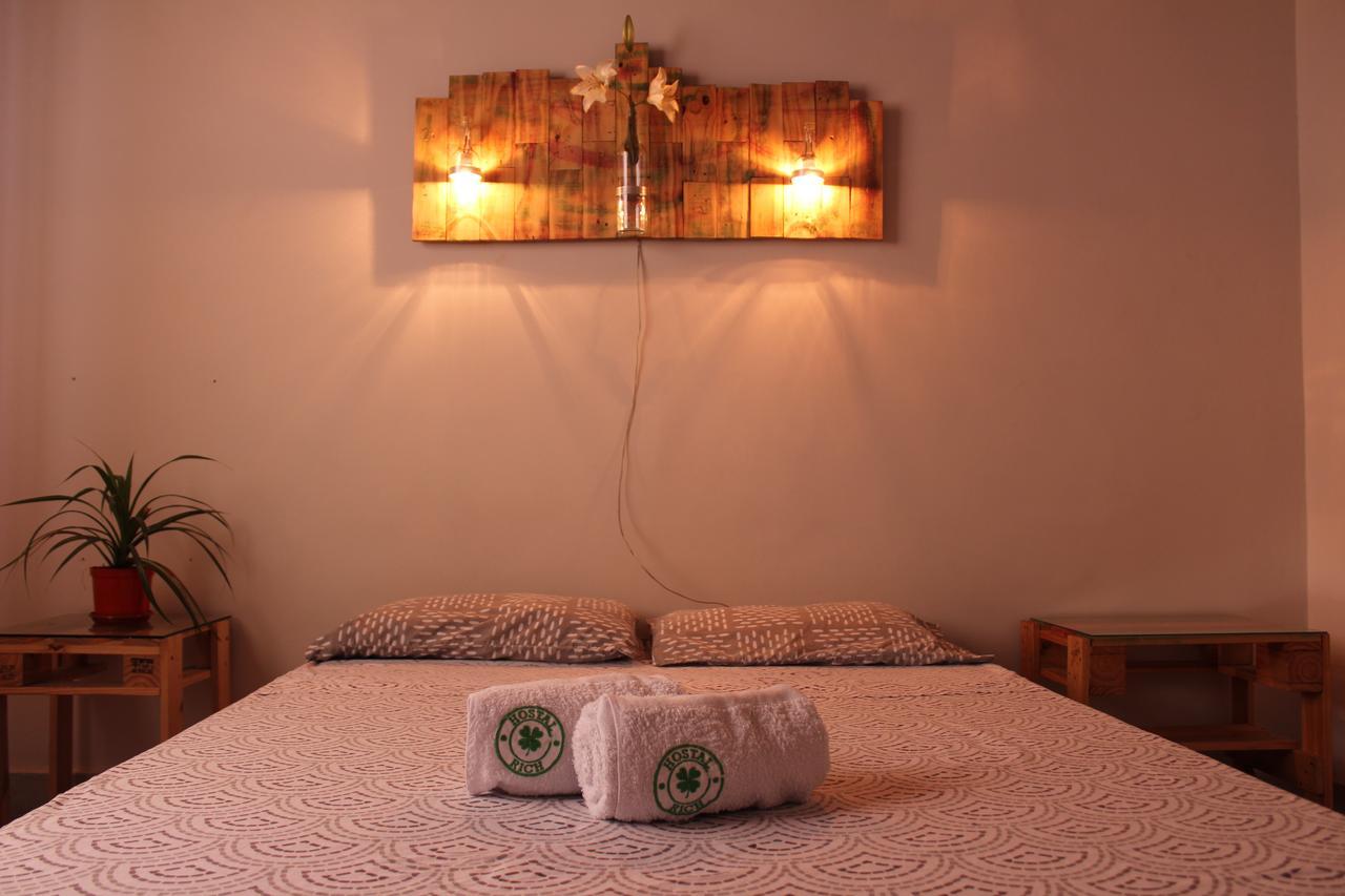 Chambre Triple avec Salle de Bains Privative