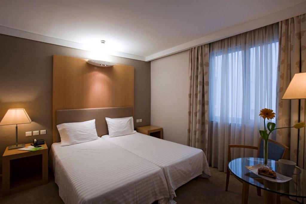 Oferta Especial - Quarto com Vista para Acrópole
