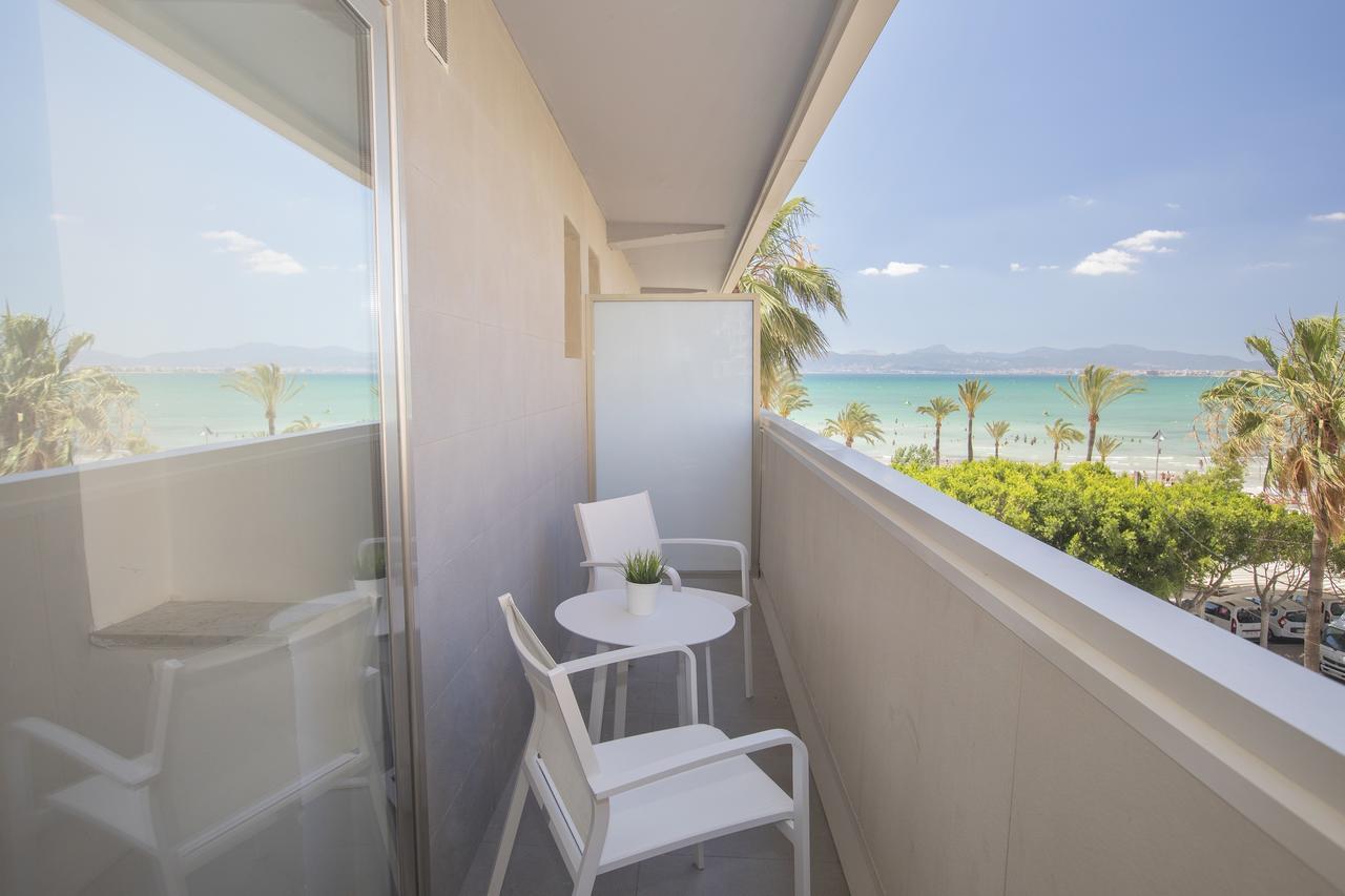 Studio mit Balkon