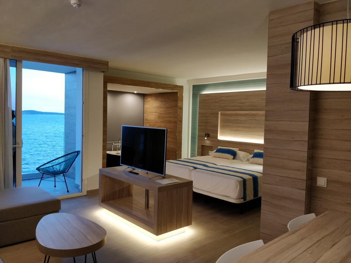 Suite met Uitzicht op de Zee en een Bubbelbad