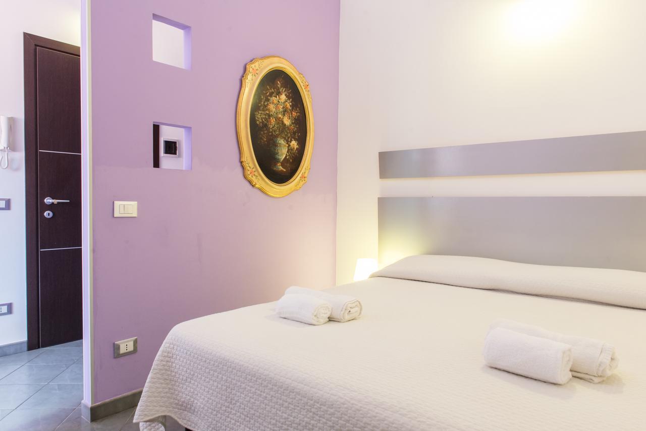Triple Room,664208721:JPEG