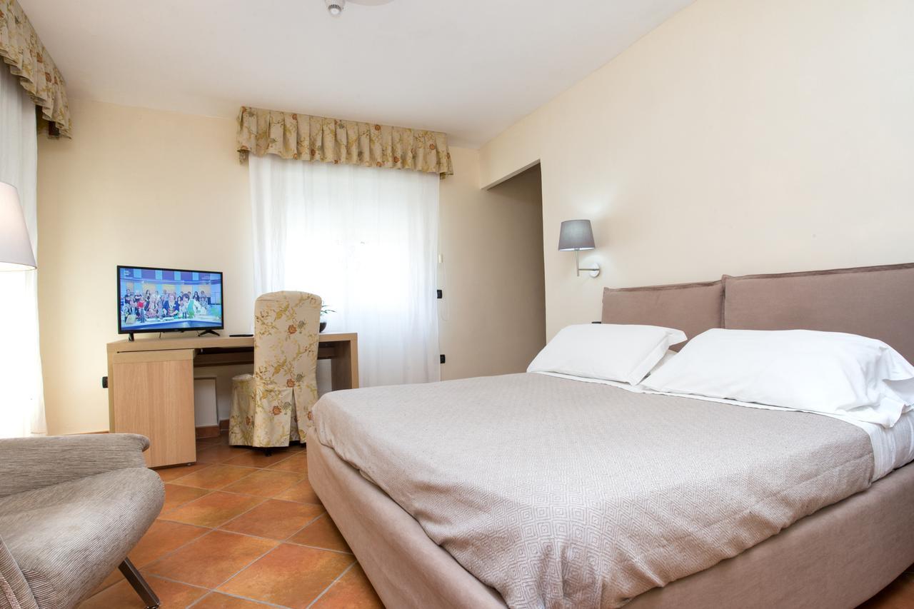 Double Room,664569123:JPEG