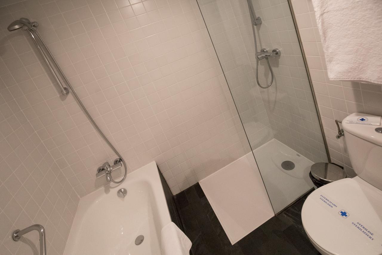 Chambre Familiale (2 Adultes et 2 Enfants)