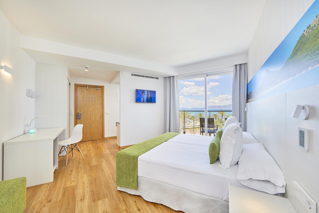 Superior Tweepersoonskamer met 1 of 2 Bedden en zijzicht op het meer