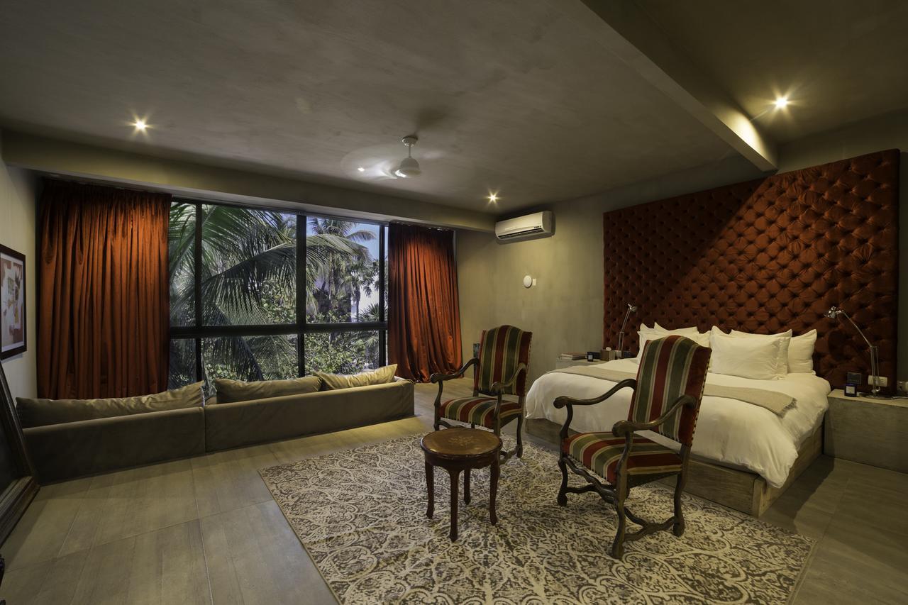 Suite Júnior com Vista Jardim