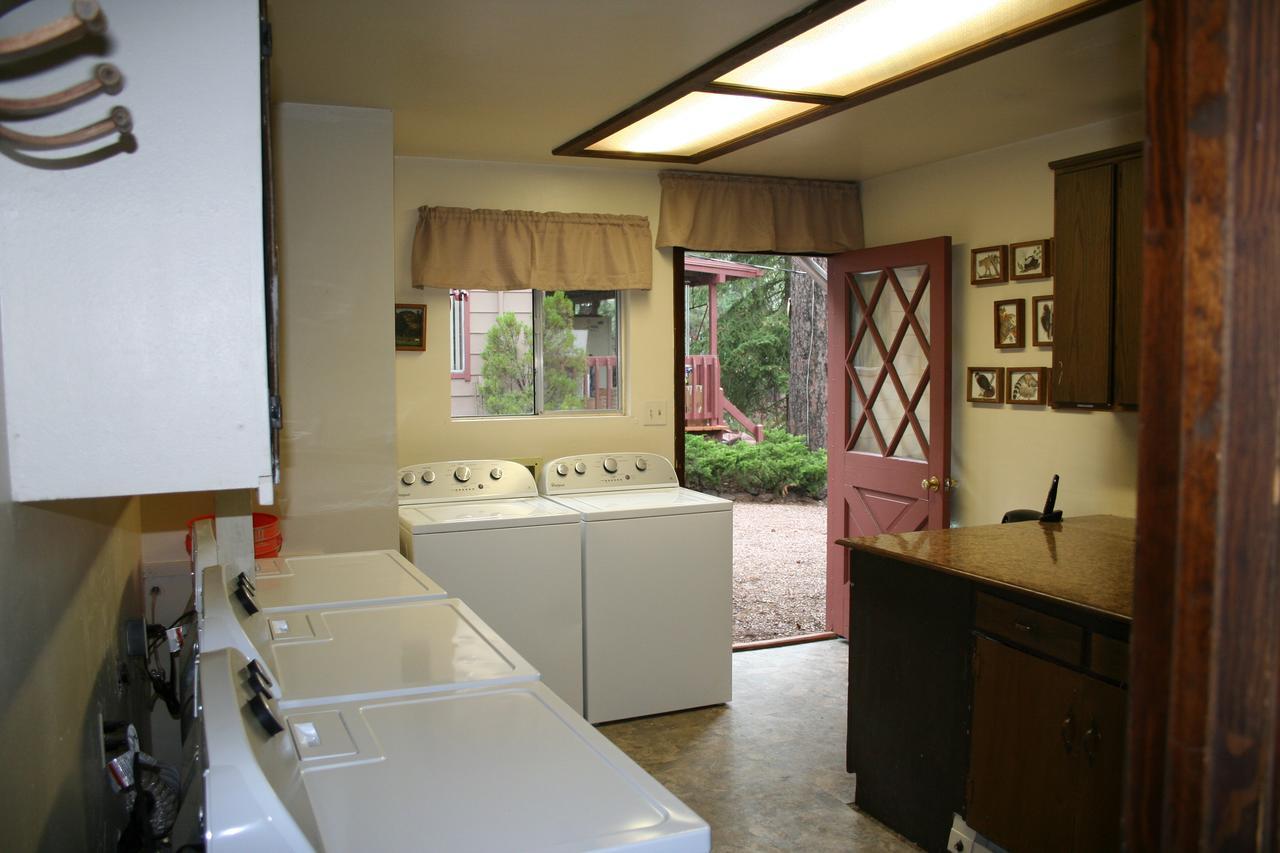 One-Bedroom Cabin