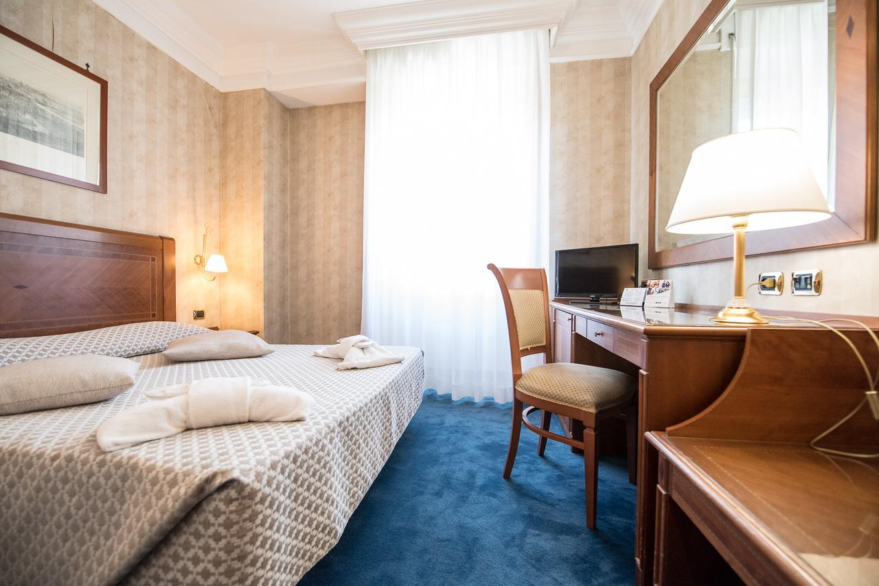 Double Room,1708051747:JPEG