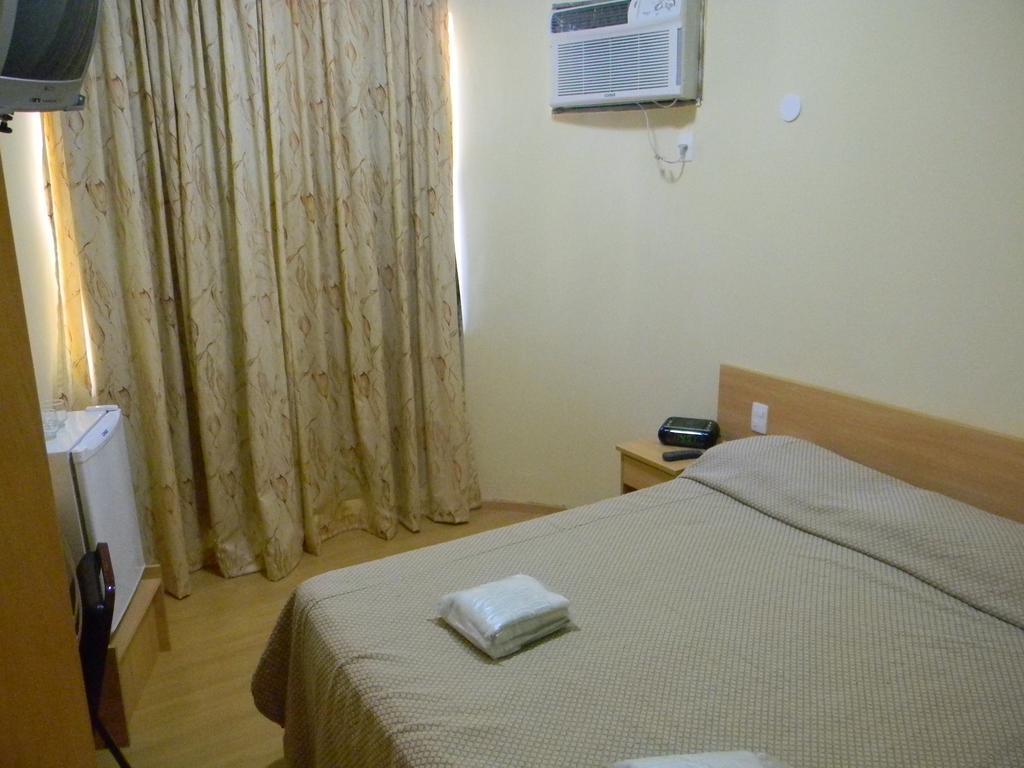 Quarto Duplo Standard
