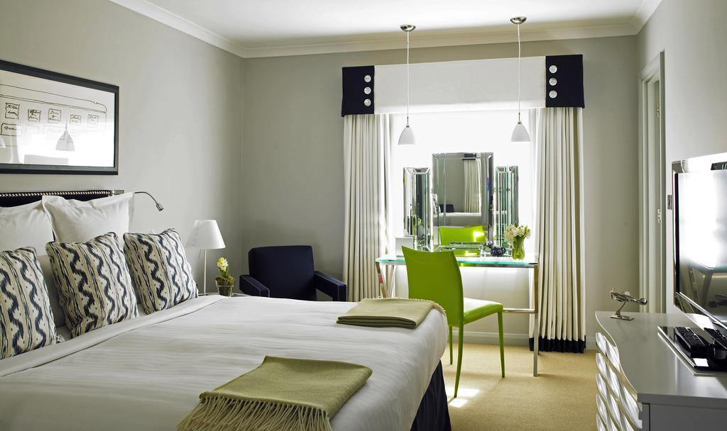 Kamer met Kingsize Bed