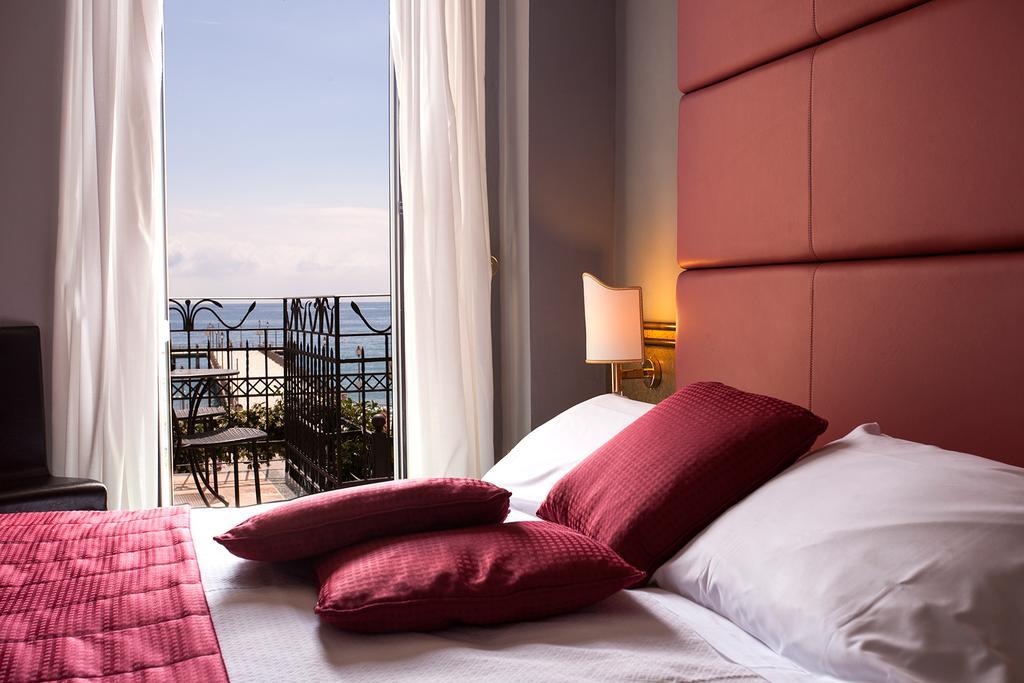 Chambre Double ou Lits Jumeaux - Vue sur Mer