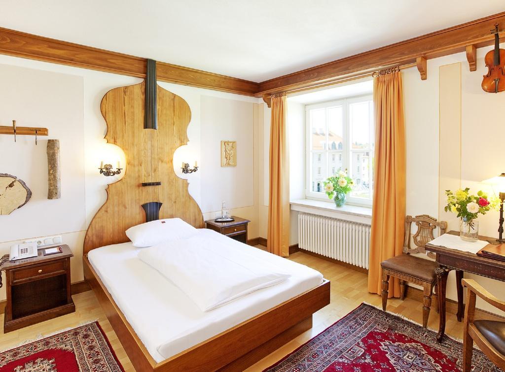 Themenzimmer im Hauptgebäude