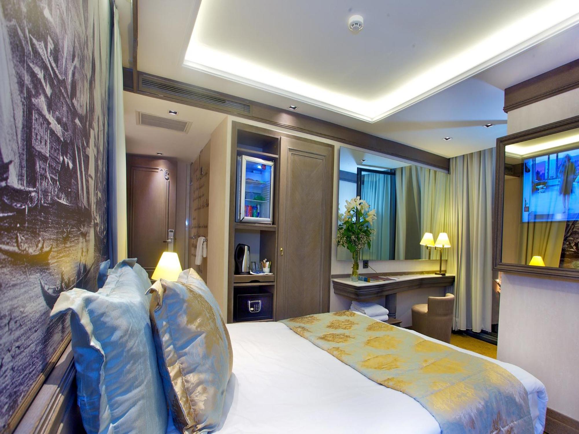 Double or Twin Room,681510804:JPEG