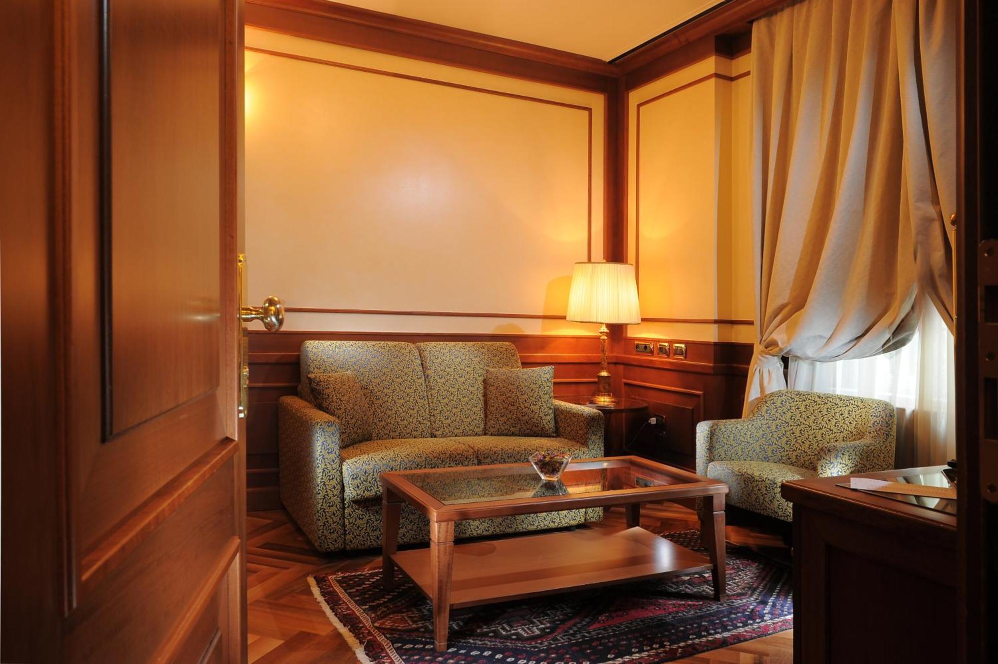 Suite Júnior
