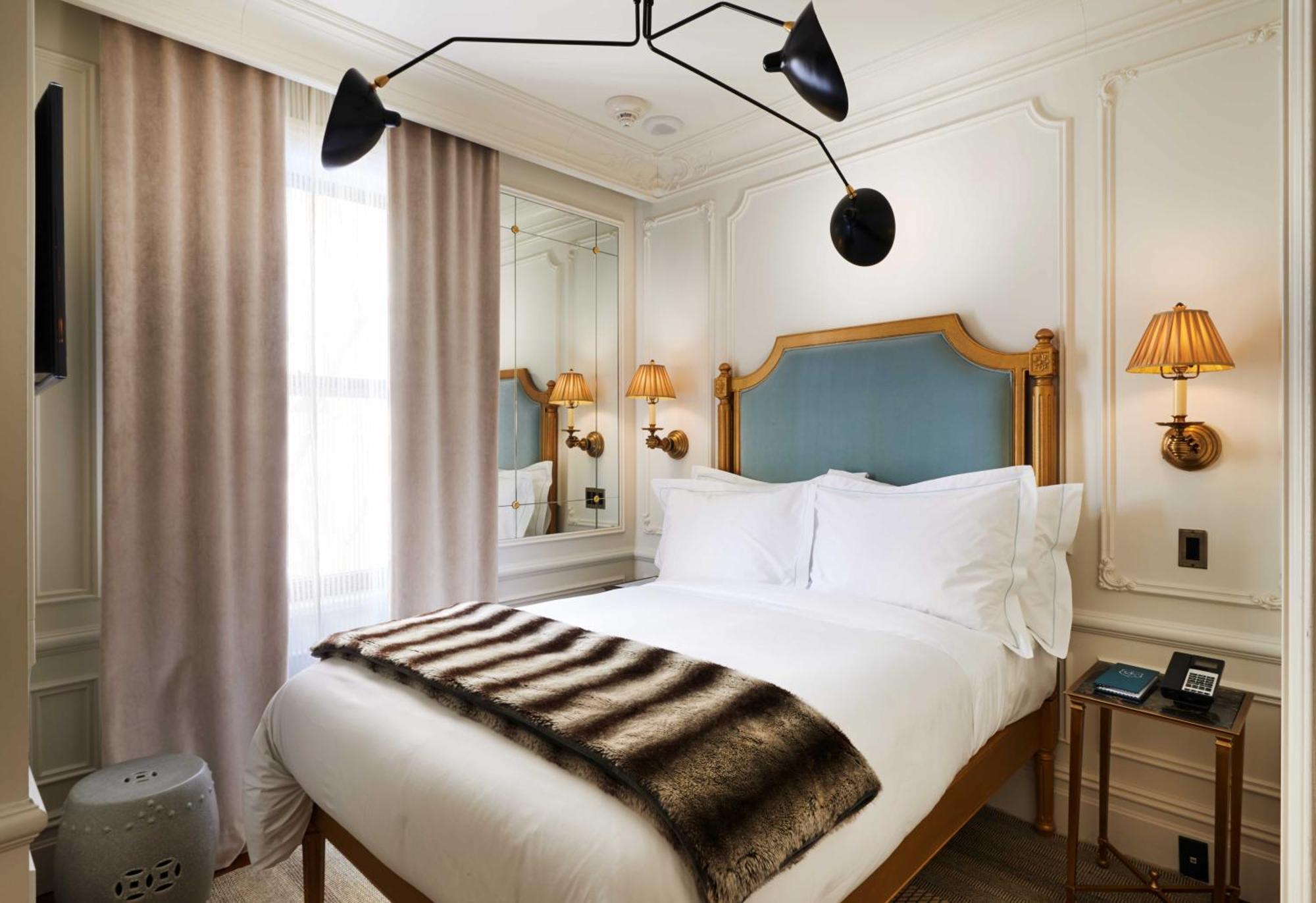 Chambre Lit Queen-Size