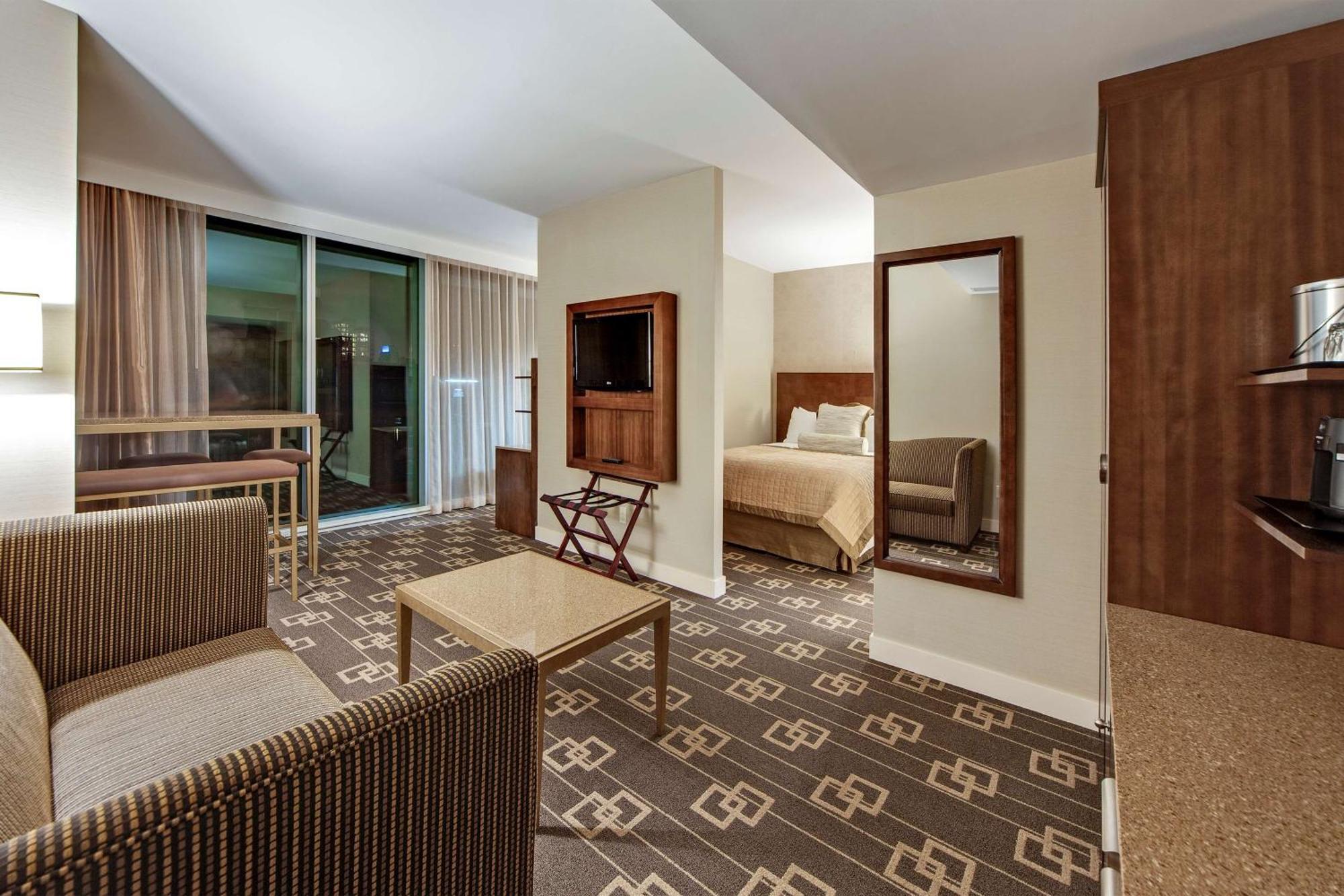 Suite Queen com 1 Quarto - Piso Superior