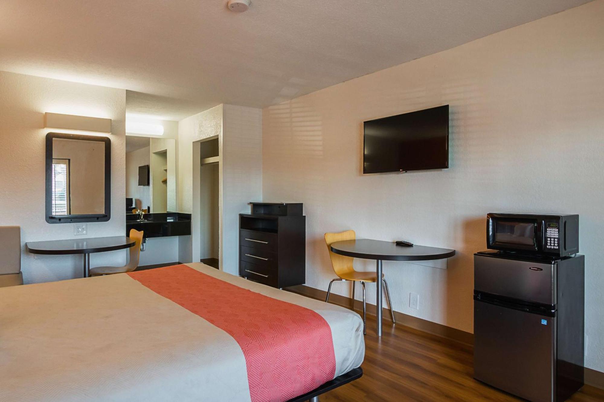 Quarto com Cama King-size - Não Fumantes