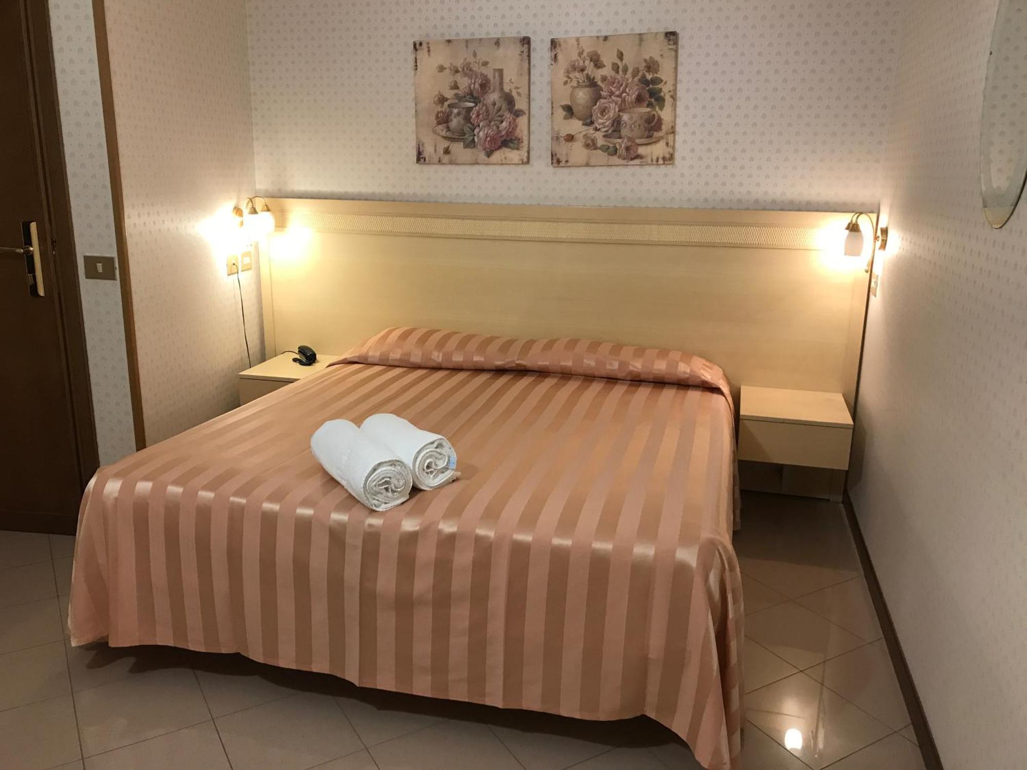 Grande Chambre Simple