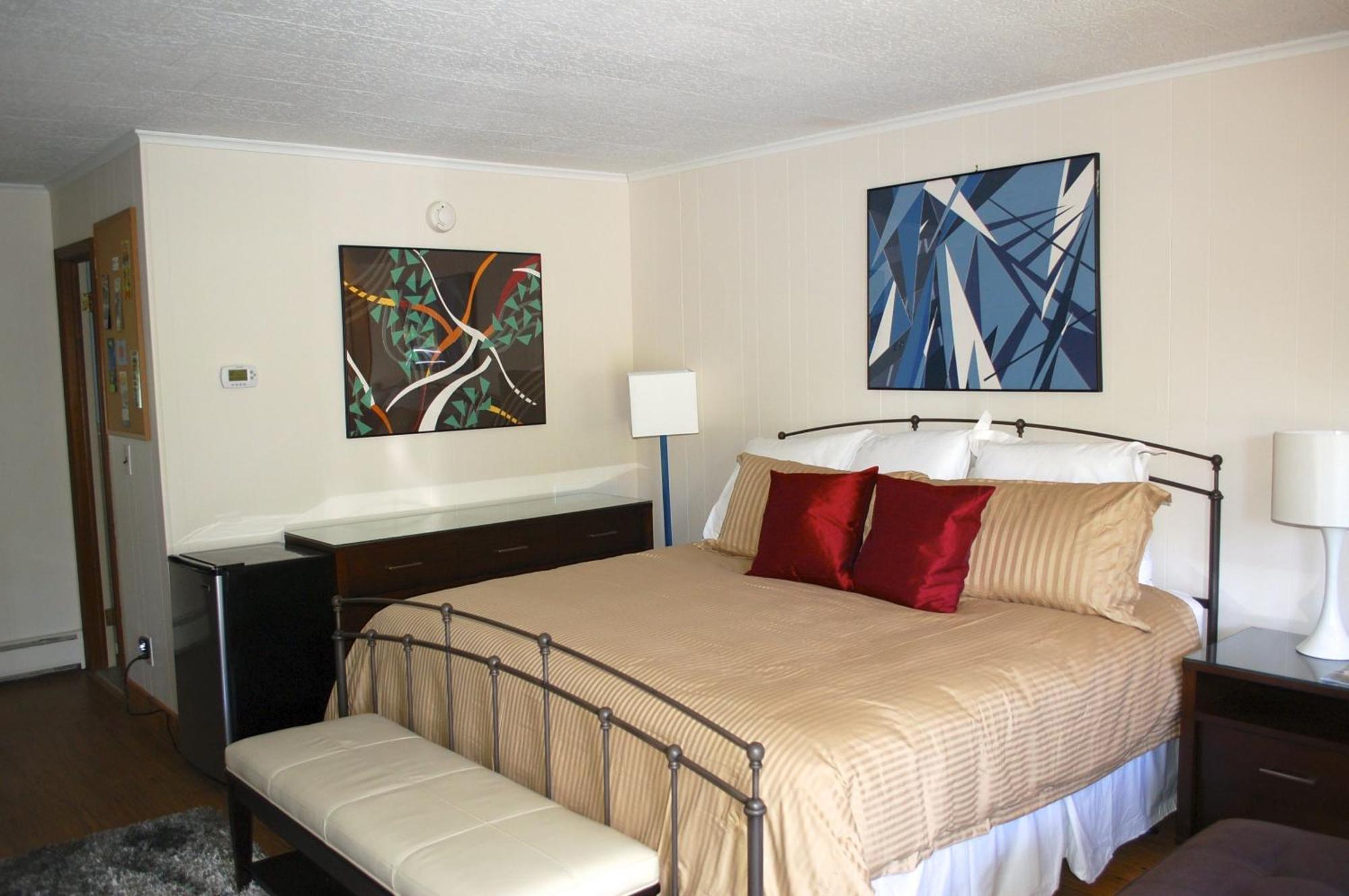 Family Double Room,687463947:JPEG