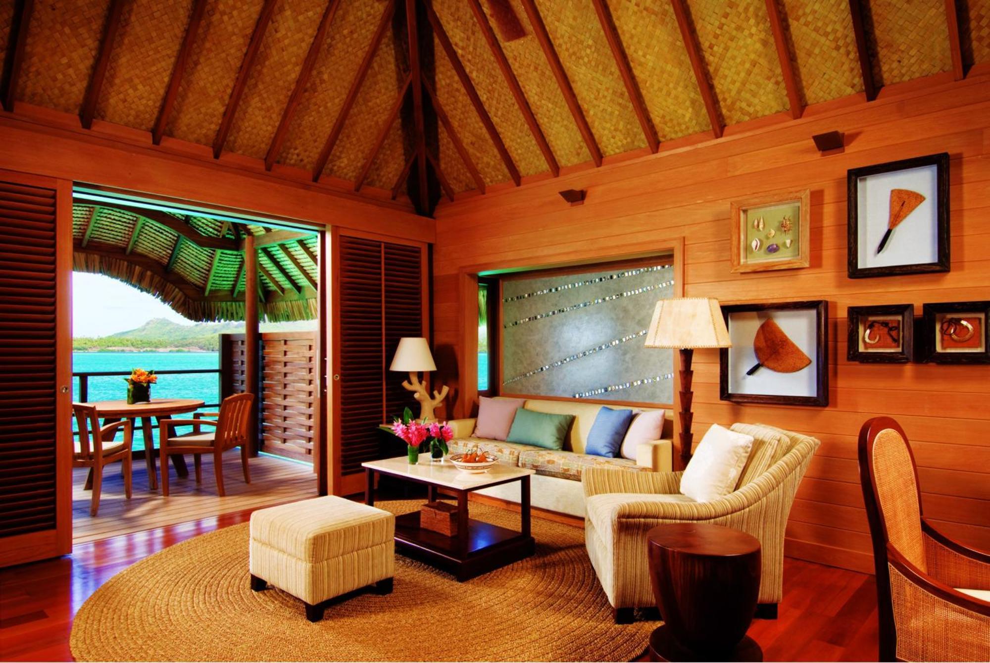 Bungalow met Suite en Uitzicht op Lagune - Op Water met 2 Queensize Bedden