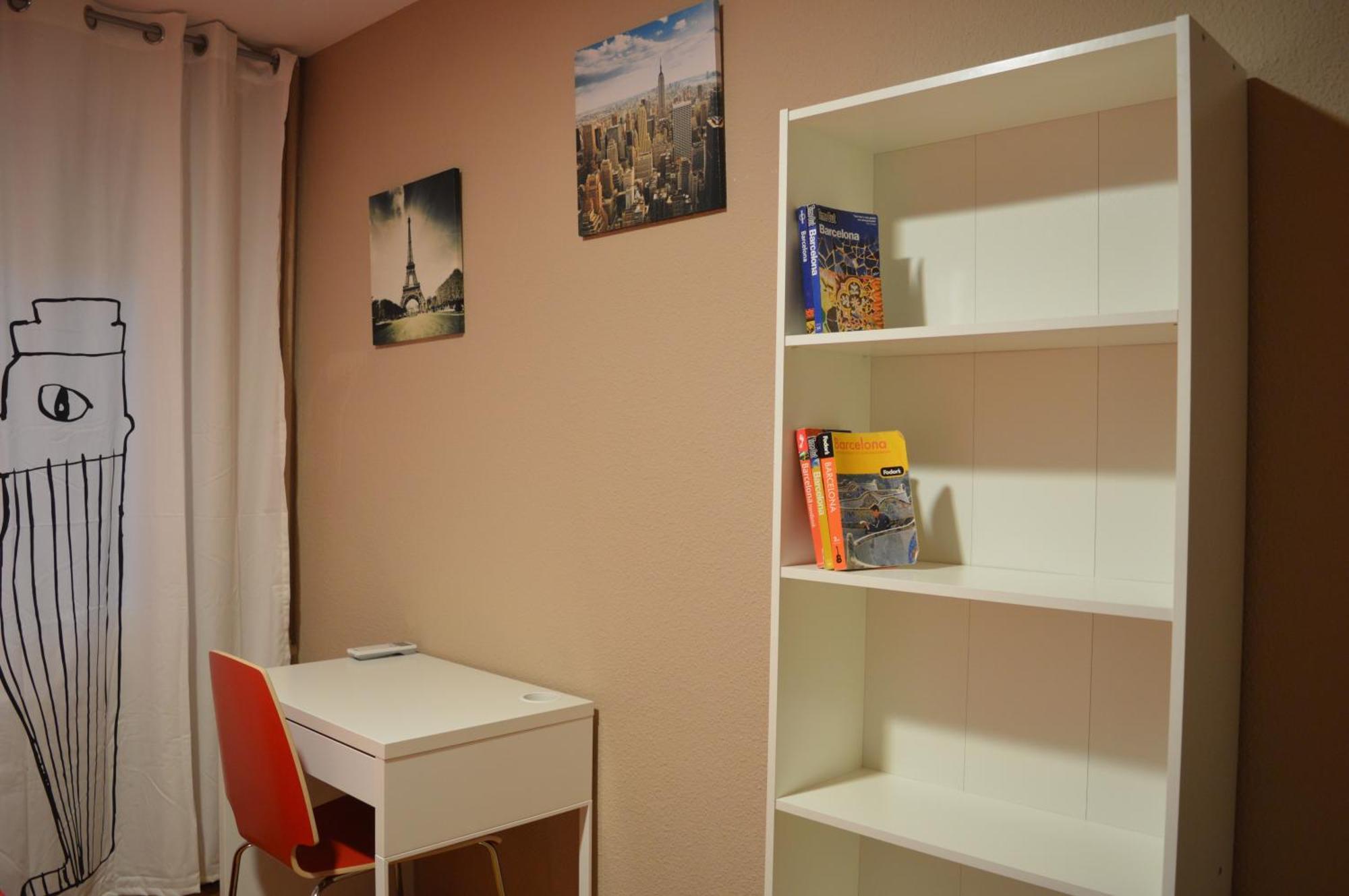 Chambre Double ou Lits Jumeaux Supérieure avec Salle de Bains Commune