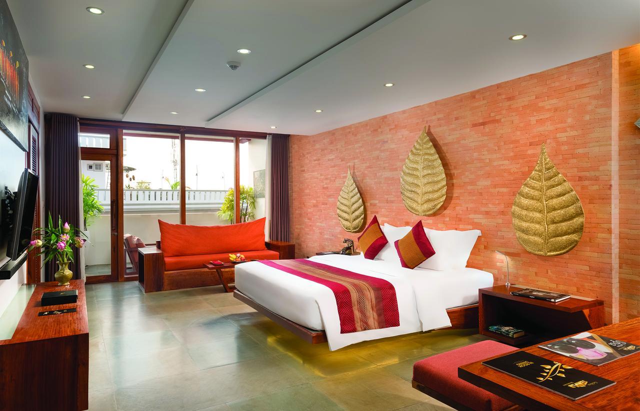 Luxury King Suite USD20 Credit Spa,695545338:JPEG