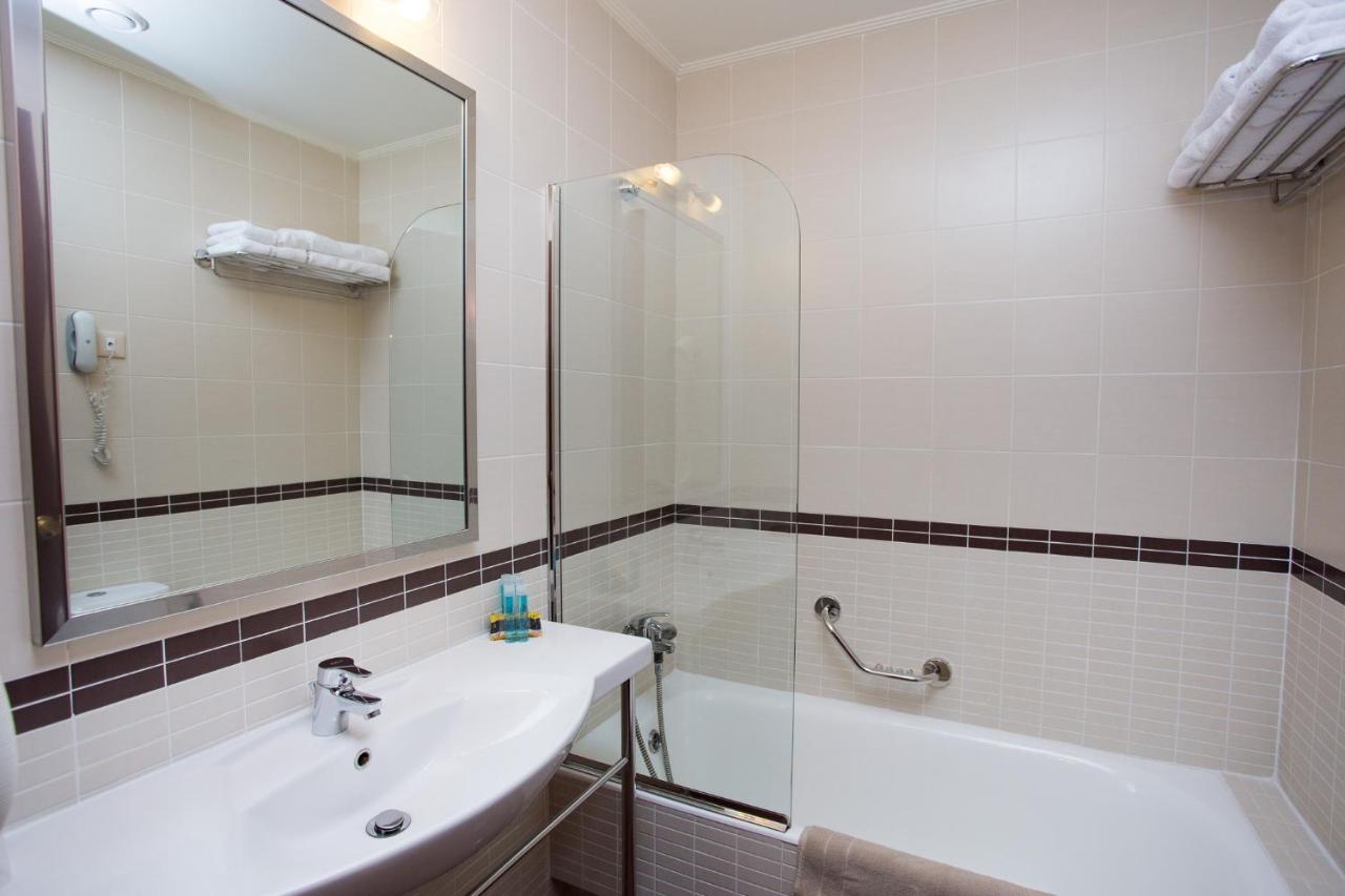 Classic Double Room with Side Sea or Pool View