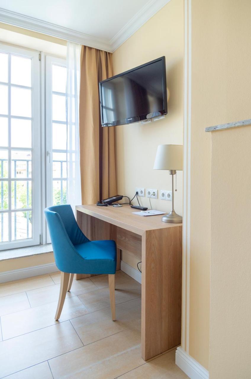 Familienzimmer mit Balkon oder Terrasse und Gartenblick