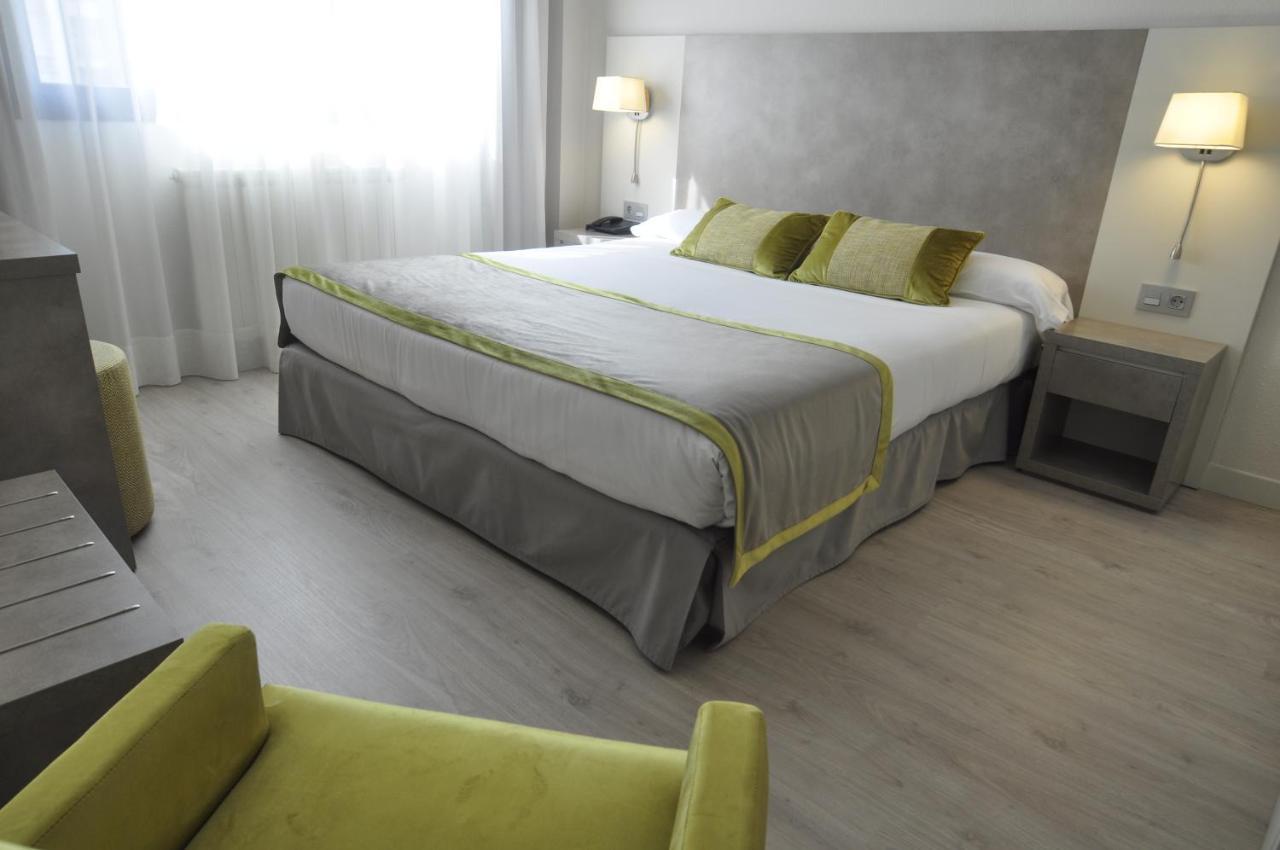 Chambre Double ou Lits Jumeaux