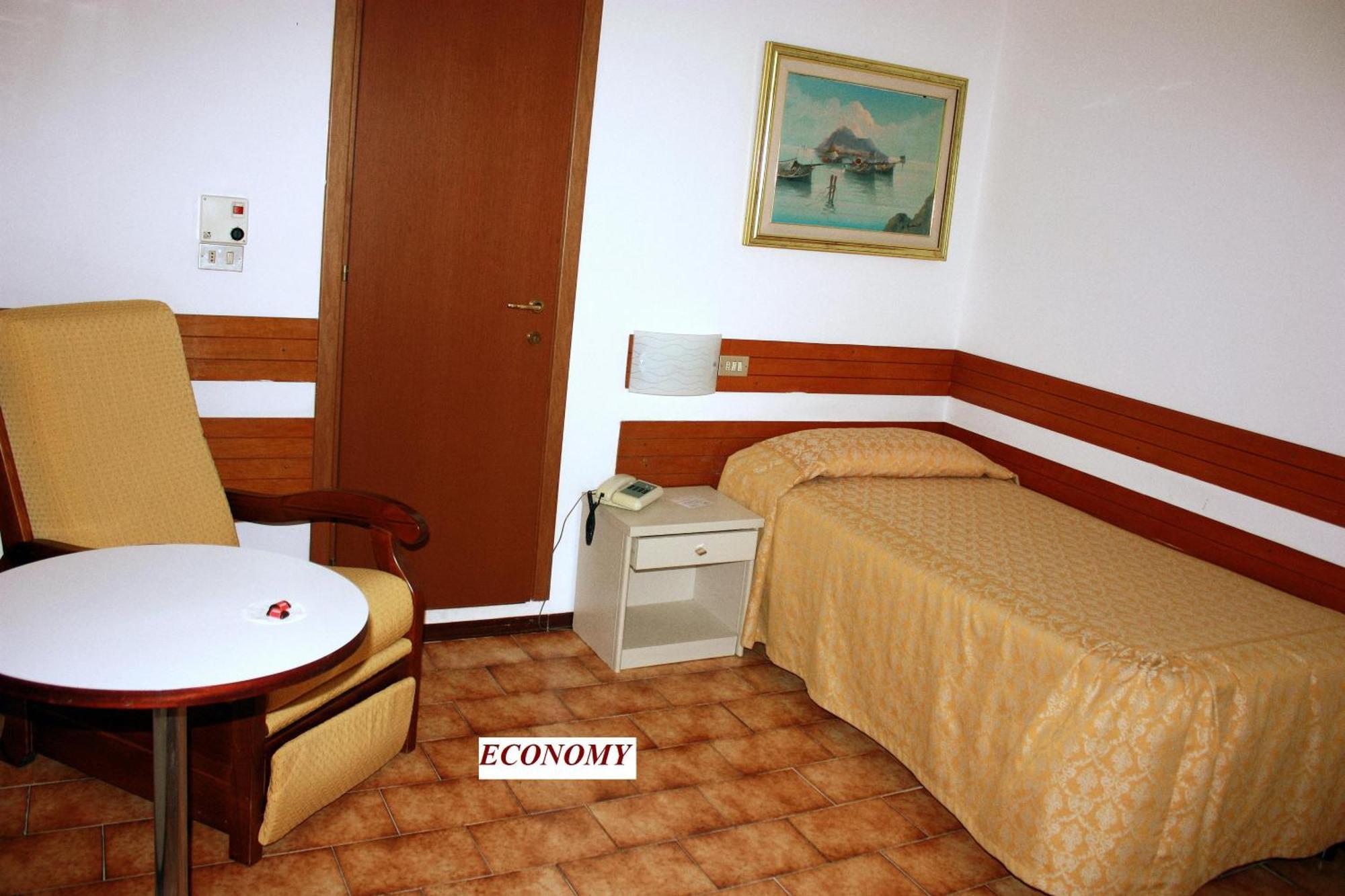 Chambre Simple Économique