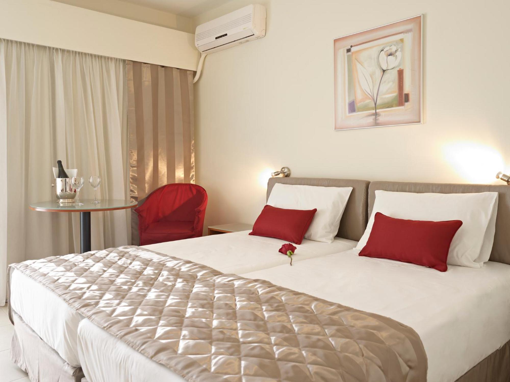 Cozy Room with extra bed