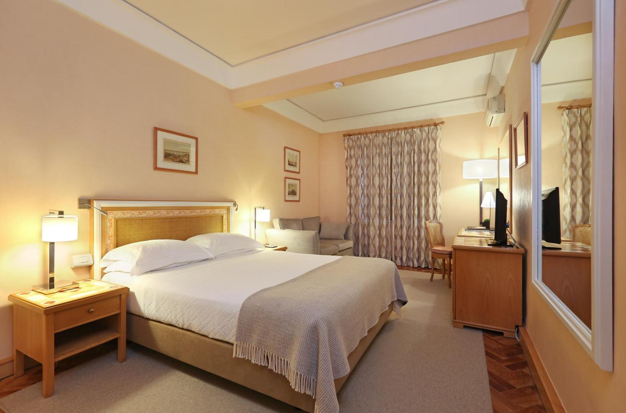 Lisboa Double or Twin Room,1274474263:JPEG