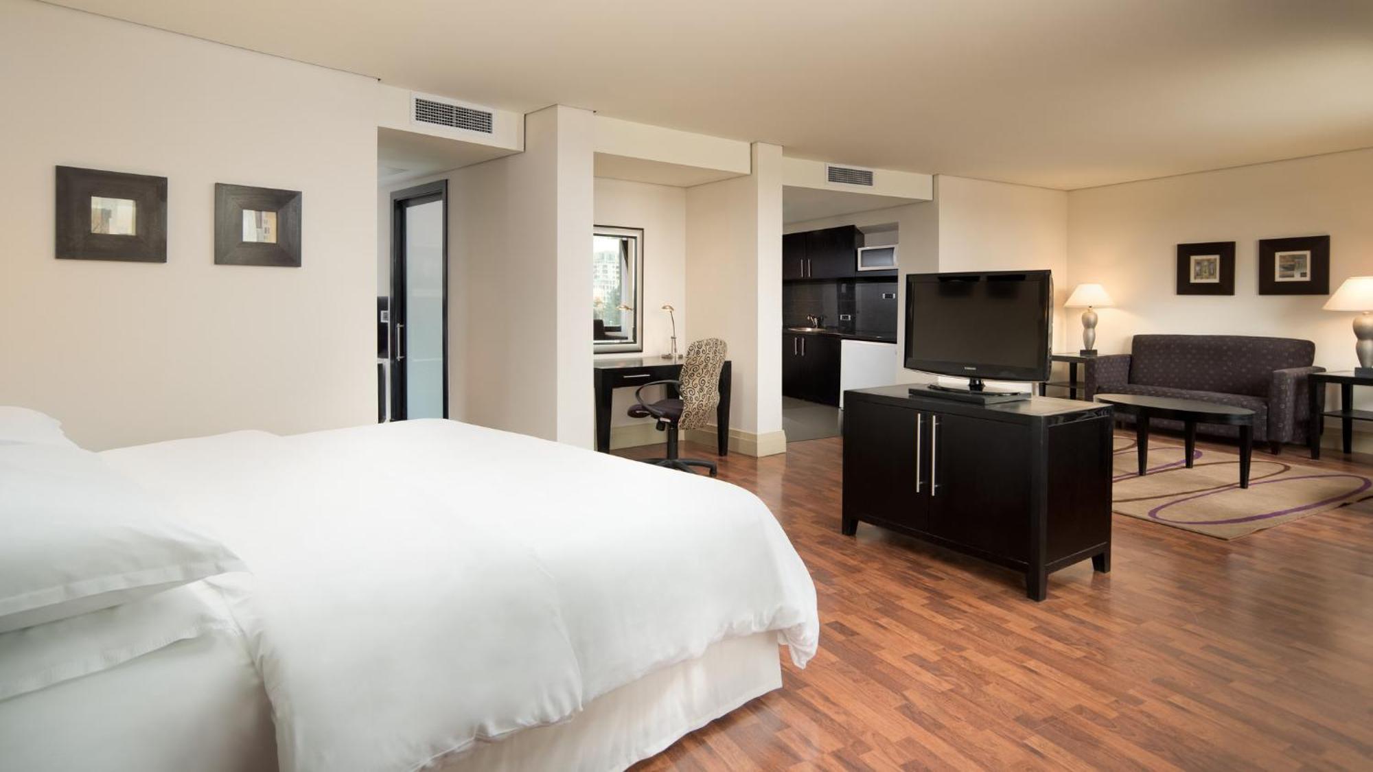Junior Suite
