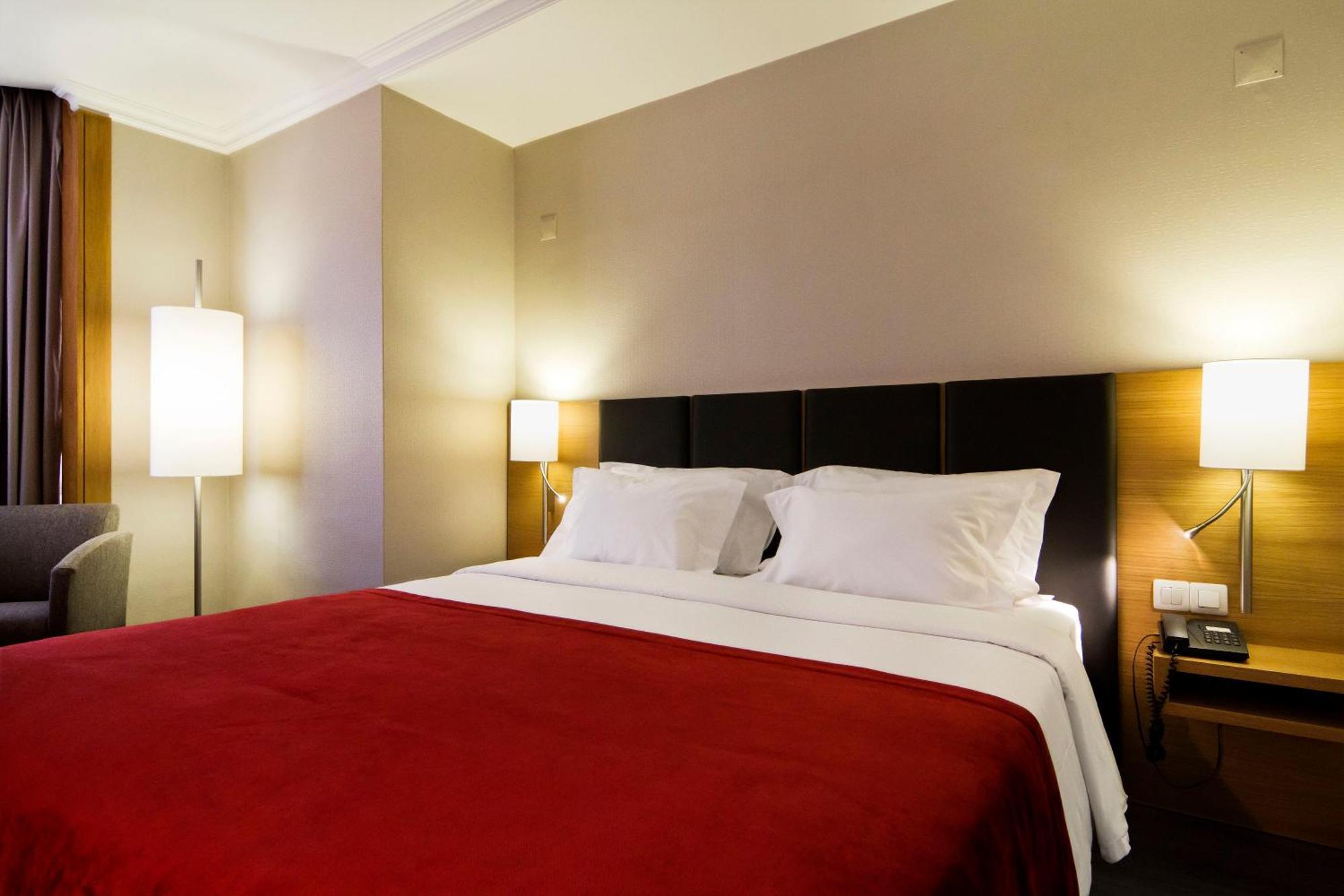 Oferta Especial - Quarto Familiar (2 Adultos + 2 Crianças até 12 anos)