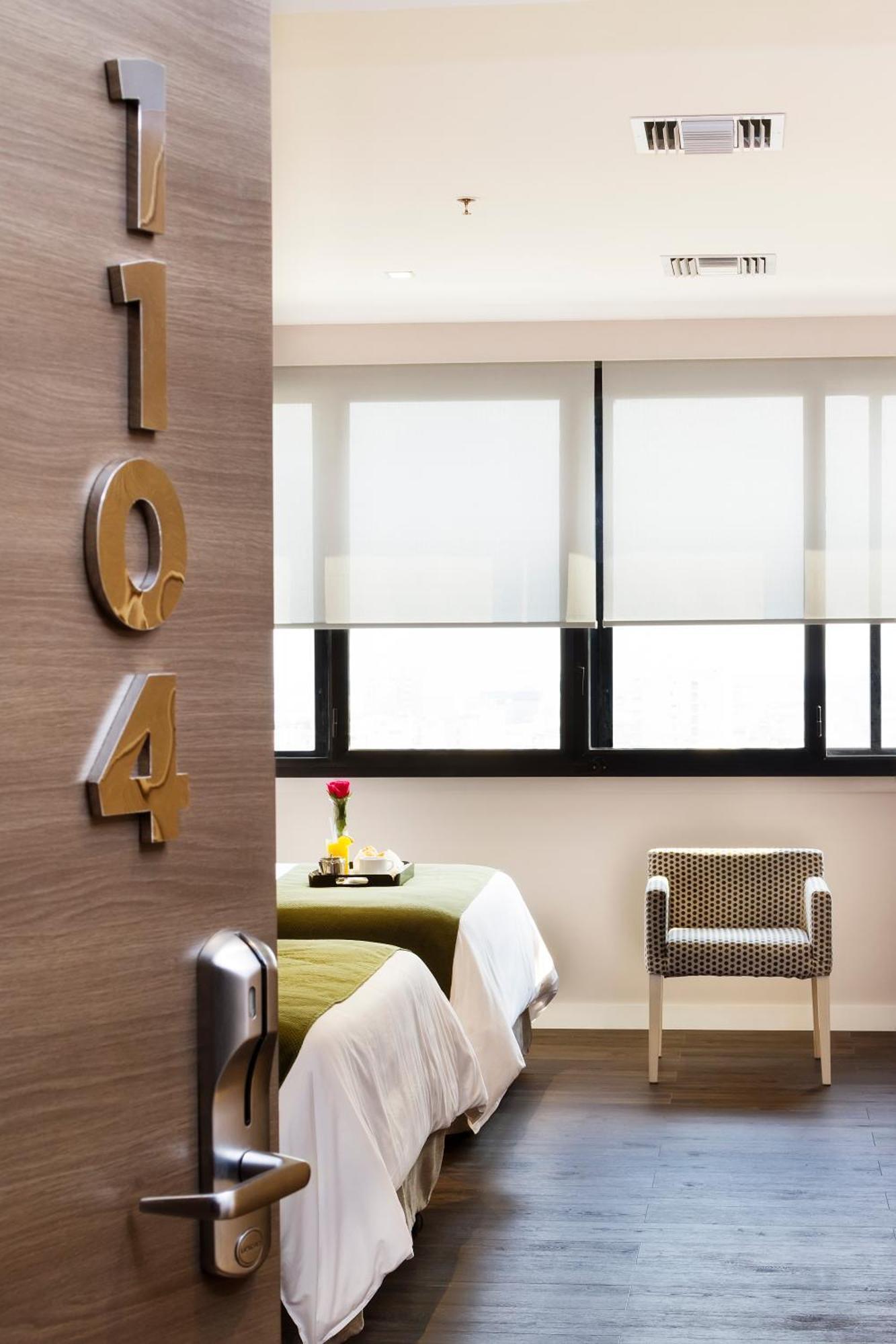 Signature Twin Room,91247648:JPEG